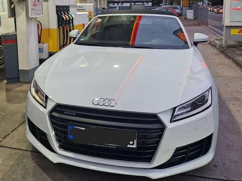 Weiß Gebraucht 2017 Audi TT Roadster Cabrio | 24.500 € - Bild 1/4