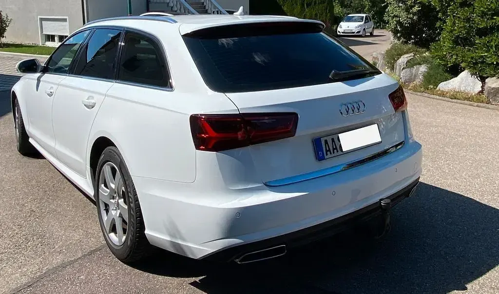 Gebraucht Audi A6 190 PS (139 kW) 2015 Weiß Kombi