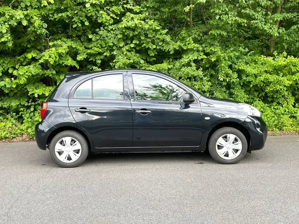 Gebraucht Nissan Micra 80 PS (58 kW) 2014 Schwarz Kleinwagen
