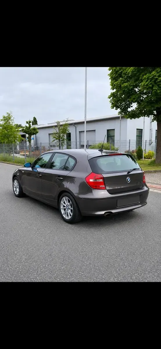 Gebraucht BMW 116 116 PS (85 kW) 2007 Andere farben Kleinwagen
