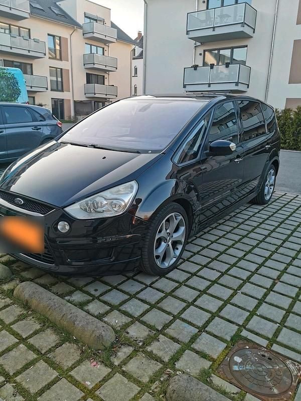 Gebraucht Ford S-MAX Titanium S 140 PS (102 kW) 2009 Schwarz Van / Kleinbus