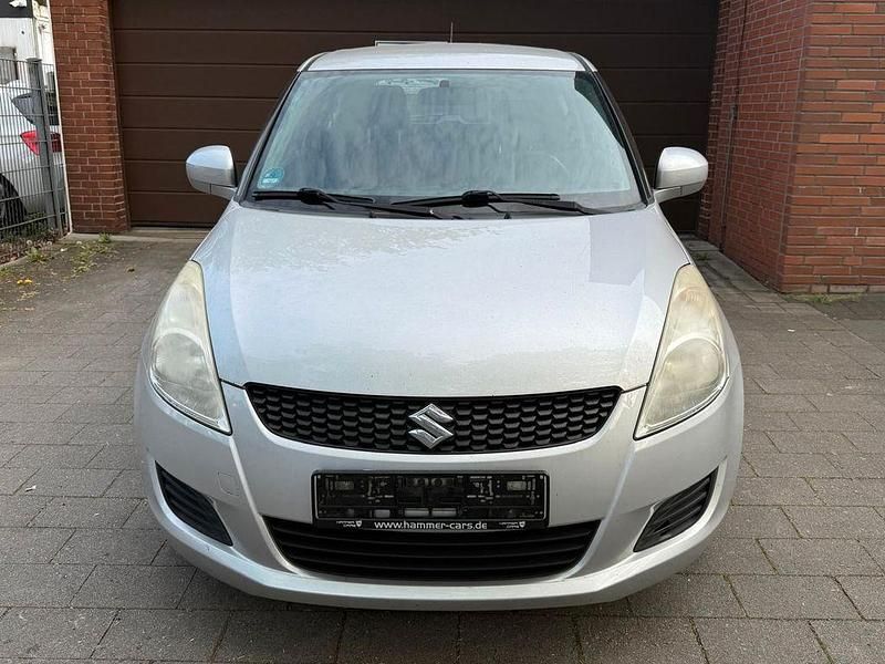 Second-hand Suzuki Swift Basic 94 CP (69 kW) 2011 Gri Hatchback
