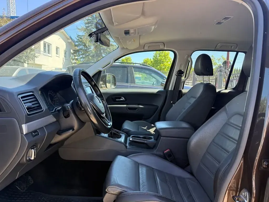 Gebraucht VW Amarok Highline 224 PS (164 kW) 2017 Braun Pickup