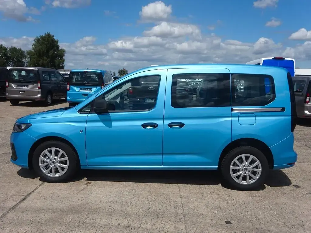 Neu Ford Tourneo Connect Trend 102 PS (75 kW) 2026 Boundless blue metallic Van / Kleinbus