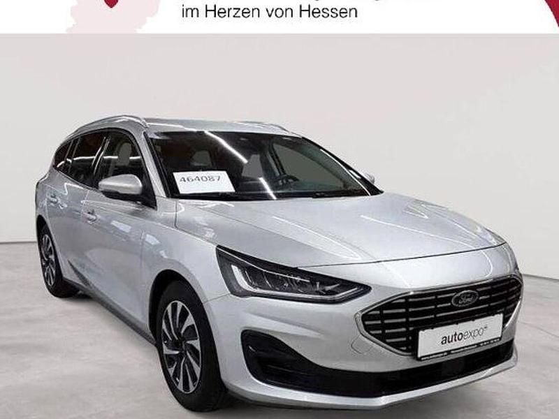 Silber Gebraucht 2022 Ford Focus Titanium Limousine | 12.989 € (Guter Preis) - Bild 1/4