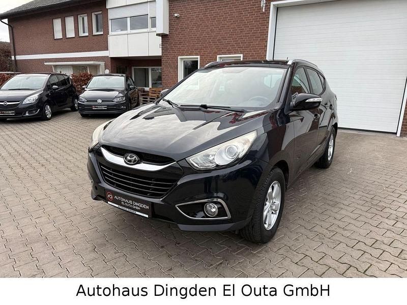 Gebraucht Hyundai ix35 Style 163 PS (119 kW) 2010 Schwarz SUV