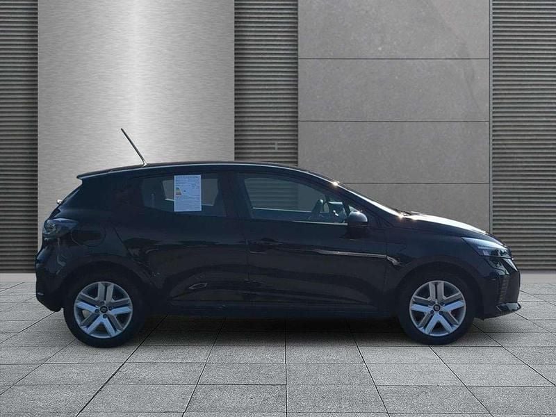 Blackpearlschwarz Gebraucht 2025 Renault Clio V Evolution Kleinwagen | 19.390 € (Fairer Preis) - Bild 1/4
