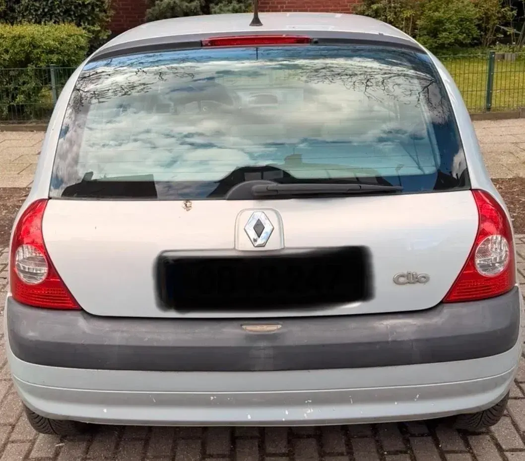 Second-hand Renault Clio II 2003 Argintiu Hatchback