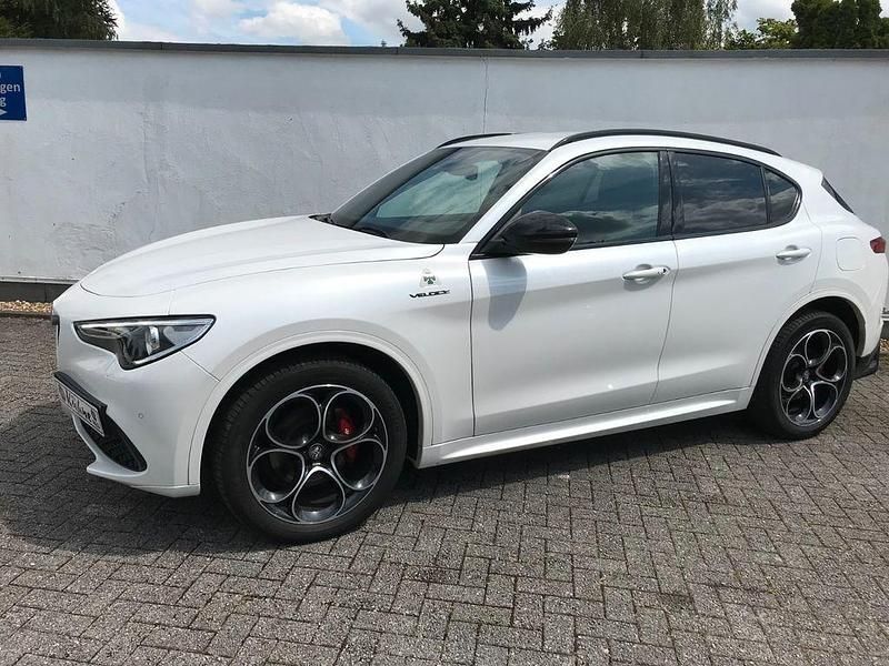 Gebraucht Alfa Romeo Stelvio Veloce 280 PS (205 kW) 2021 Weiß SUV