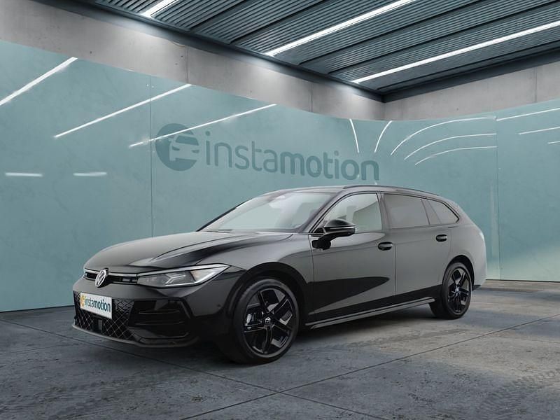 Schwarz Gebraucht 2024 VW Passat Kombi | 38.349 € (Fairer Preis) - Bild 1/4