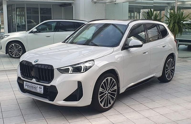 Gebraucht BMW X1 Performance 218 PS (160 kW) 2023 Weiß SUV