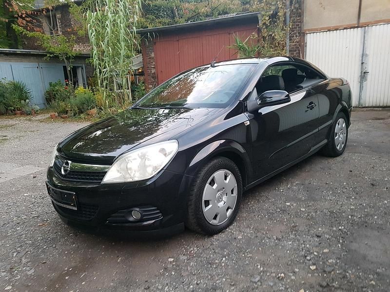Schwarz Gebraucht 2007 Opel Astra Cabriolet Cabrio | 1.850 € (Guter Preis) - Bild 1/4