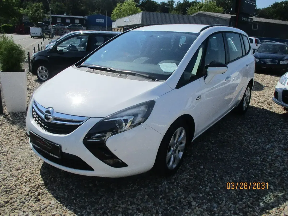 Gebraucht Opel Zafira Tourer Style 140 PS (102 kW) 2015 Weiß Van / Kleinbus