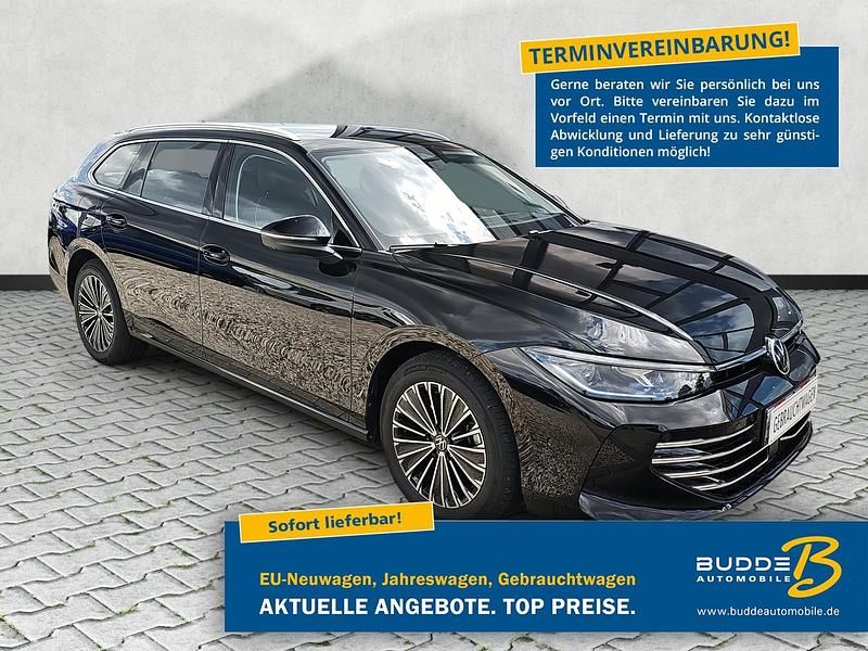 Grenadillschwarz metallic Gebraucht 2024 VW Passat Elegance Kombi | 34.990 € (Guter Preis) - Bild 1/4