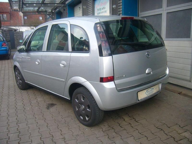 Gebraucht Opel Meriva Edition 90 PS (66 kW) 2008 Silber Van / Kleinbus