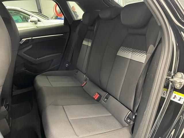 Gebraucht Audi A3 Advanced 150 PS (110 kW) 2022 Mythosschwarz metallic Limousine