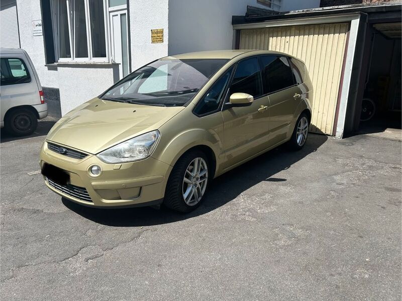 Beige Gebraucht 2008 Ford S-MAX Titanium Van / Kleinbus | 4.750 € (Fairer Preis) - Bild 1/4