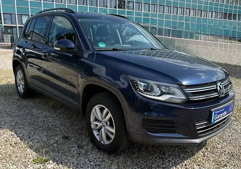 Gebraucht VW Tiguan 140 PS (102 kW) 2011 Blau SUV