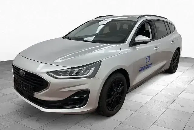 Gebraucht Ford Focus 120 PS (88 kW) 2022 Silber Limousine