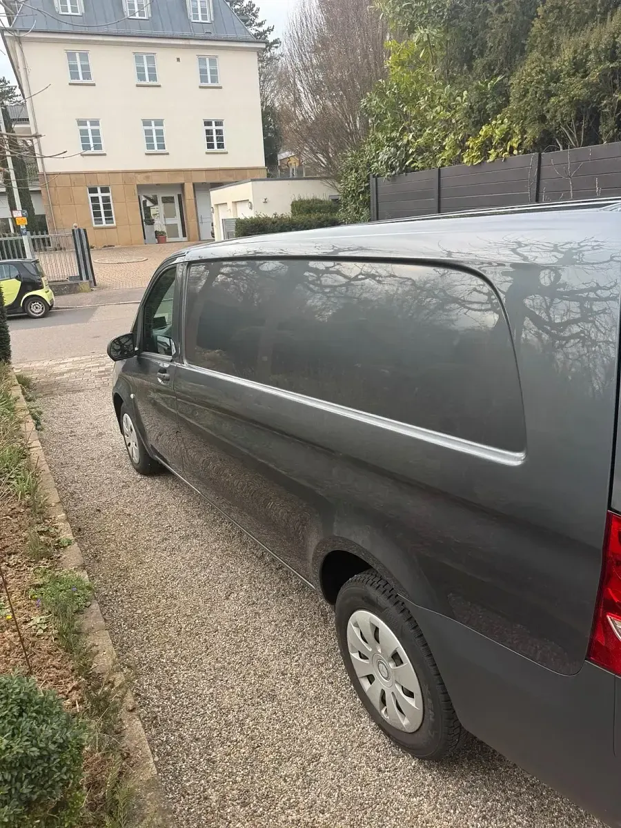 Gebraucht Mercedes Vito 114 PS (83 kW) 2016 Grau Van