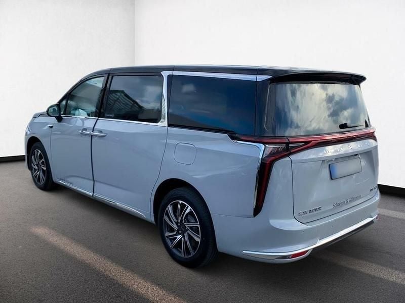 Gebraucht Maxus MIFA 9 180 kW (245 PS) 2023 Silber Van / Kleinbus