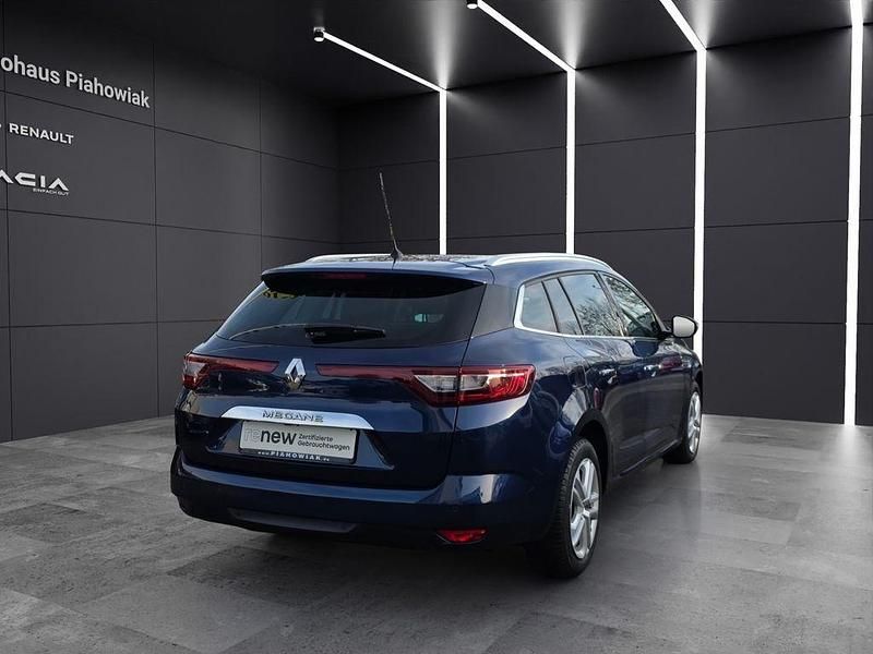 Gebraucht Renault Mégane IV LIMITED Deluxe 140 PS (102 kW) 2020 Blau Limousine
