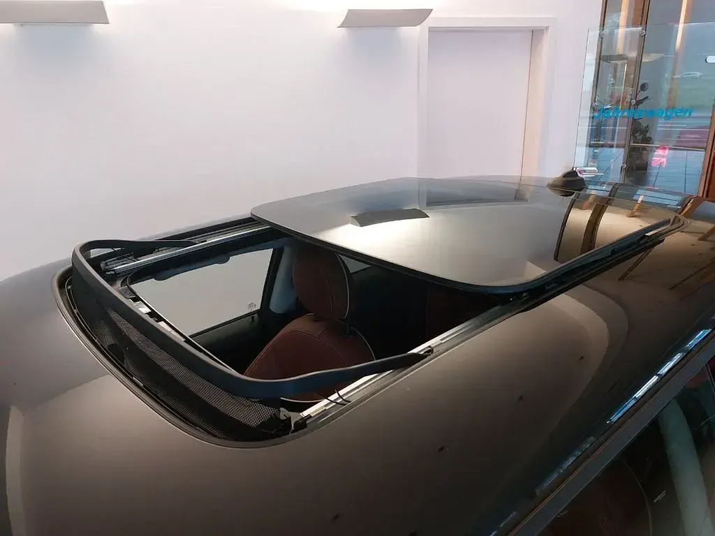Occasion Mini Cooper 136 PK (100 kW) 2019 Rood Hatchback