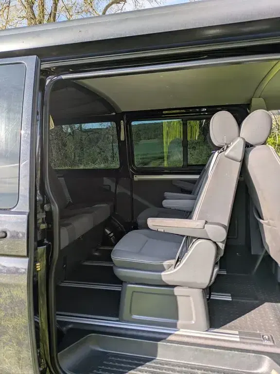 Używany VW T5 131 KM (96 kW) 2009 Czarny Van