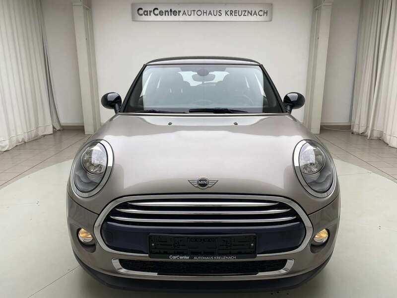 Second-hand Mini Cooper 136 CP (100 kW) 2018 Argintiu Hatchback