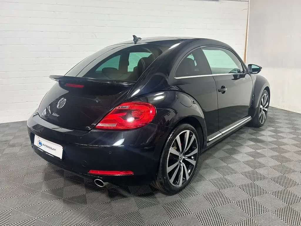 Gebraucht VW Beetle Sport 200 PS (147 kW) 2012 Deep black perleffekt Kleinwagen
