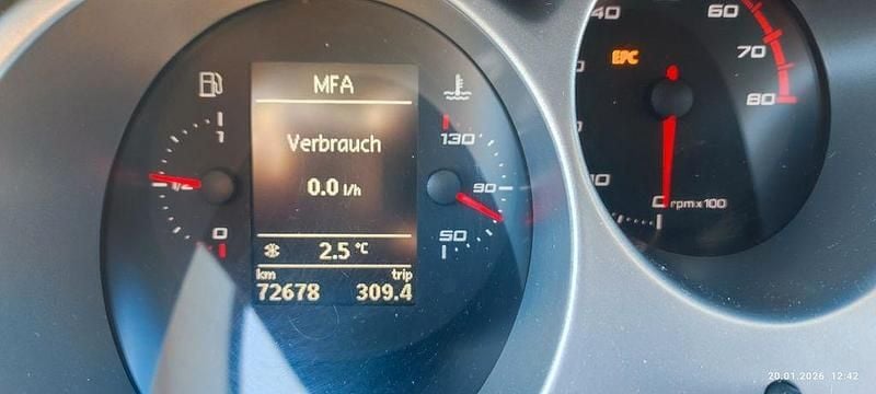 Rot Gebraucht 2011 Seat Altea Style Van / Kleinbus | 3.100 € (Superpreis) - Bild 1/4