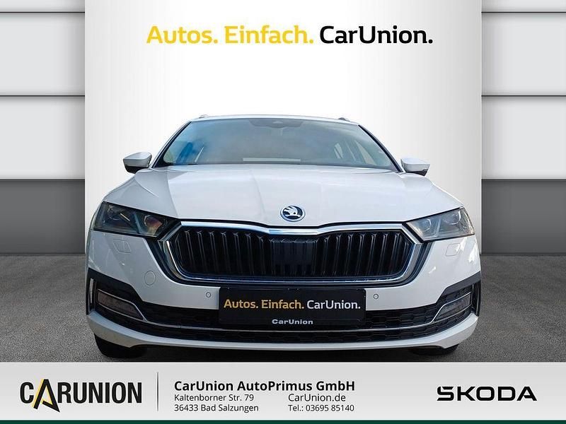 Gebraucht Skoda Octavia First Edition 150 PS (110 kW) 2020 Weiß Kombi