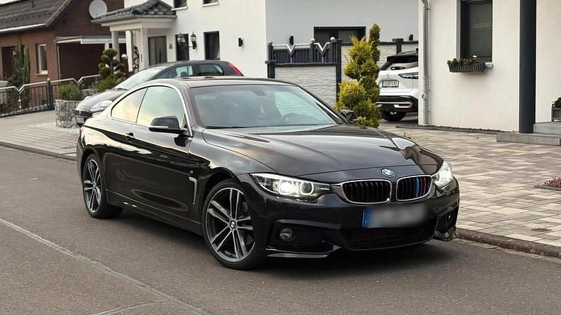 Schwarz Gebraucht 2018 BMW 420 M Sport Coupé | 18.000 € (Superpreis) - Bild 1/4