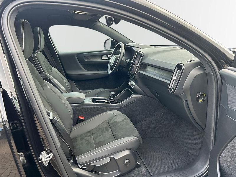 Gebraucht Volvo C40 Plus 300 kW (408 PS) 2022 Schwarz SUV