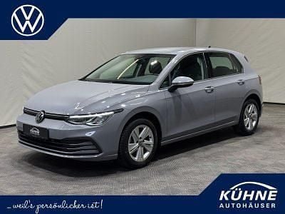 Używany VW Golf VIII Pro 110 KM (80 kW) 2020 Sedan/Limuzyna