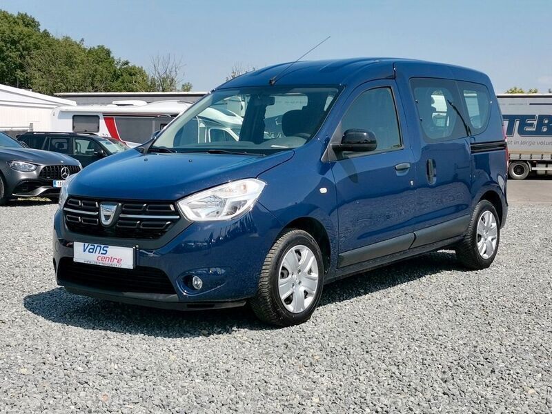 Blau Gebraucht 2019 Dacia Dokker Van | 7.805 € (Superpreis) - Bild 1/3