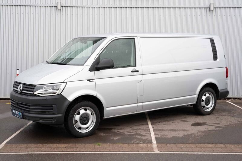 Silber Gebraucht 2016 VW T6 Van | 16.990 € - Bild 1/4