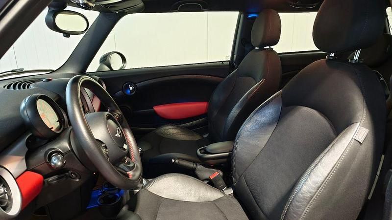 Gebraucht Mini John Cooper Works Chili 122 PS (89 kW) 2013 Rot Kleinwagen