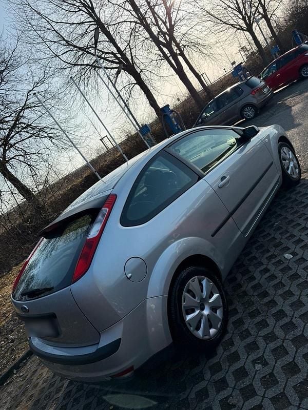 Gebraucht Ford Focus 101 PS (74 kW) 2006 Limousine