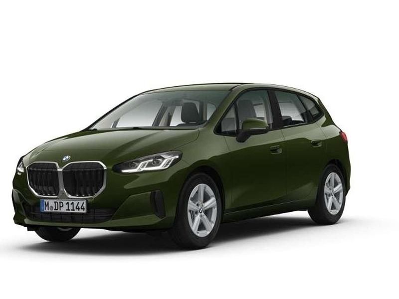 Sanremo green metallic Gebraucht 2024 BMW 218 Van / Kleinbus | 30.530 € (Fairer Preis) - Bild 1/4