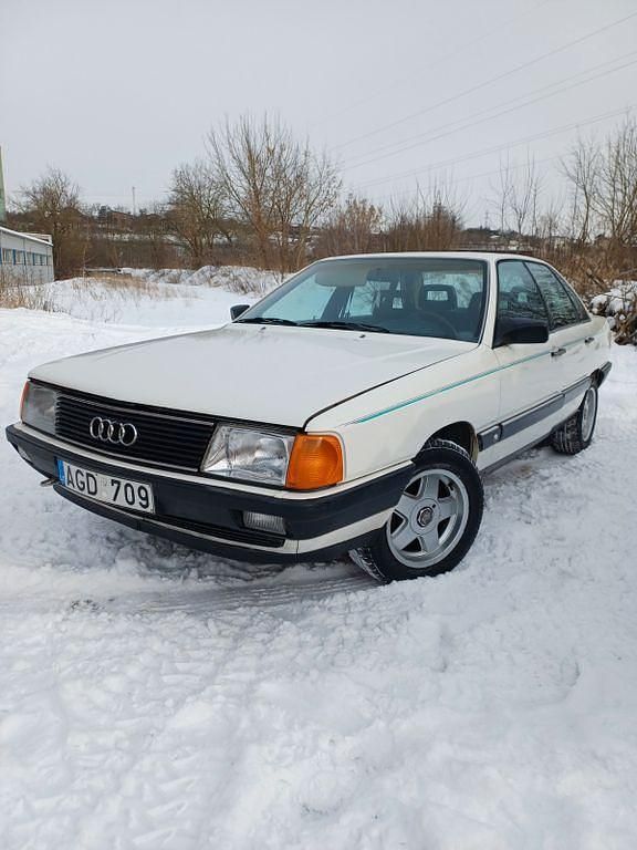 Gebraucht Audi 100 136 PS (100 kW) 1987 Weiß Limousine