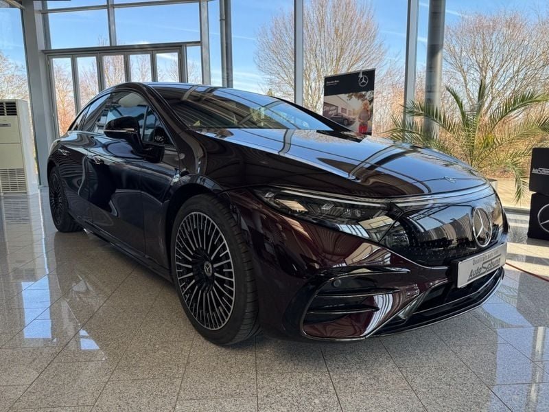 Gebraucht Mercedes EQS500 AMG 330 kW (449 PS) 2024 Manufaktor rubellitrot metalli Limousine