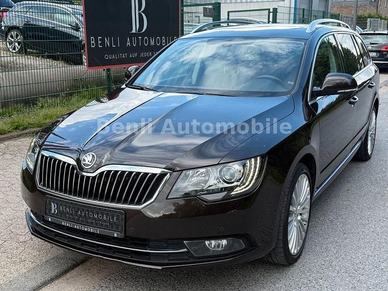 Braun Gebraucht 2015 Skoda Superb Best of Kombi | 13.990 € (Fairer Preis) - Bild 1/4