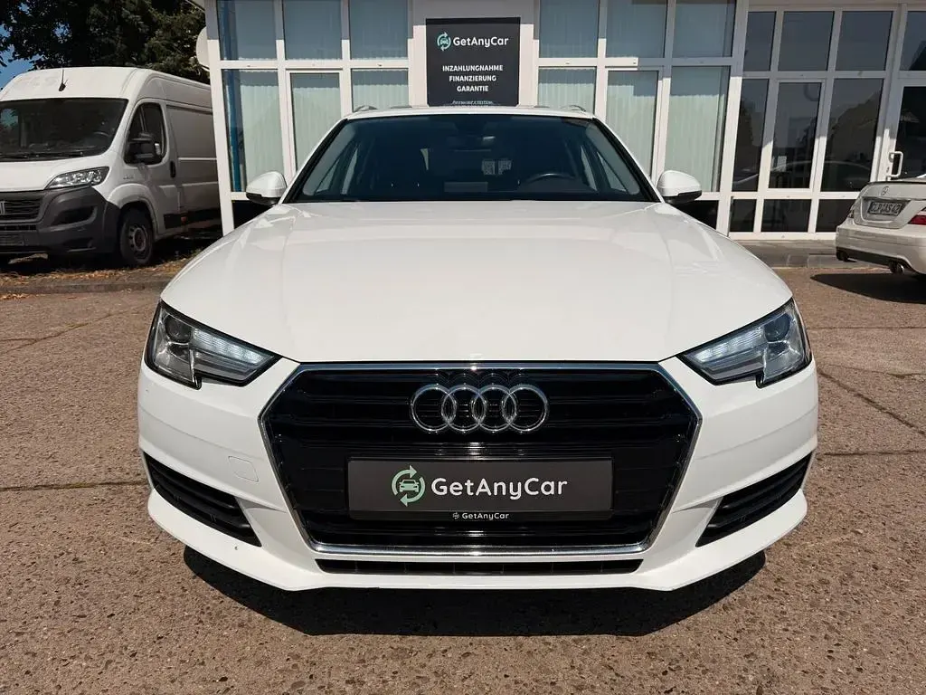 Gebraucht Audi A4 Comfort 150 PS (110 kW) 2016 Weiß Kombi
