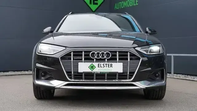 Gebraucht Audi A4 Allroad Ambiente 204 PS (150 kW) 2023 Mythosschwarz Kombi