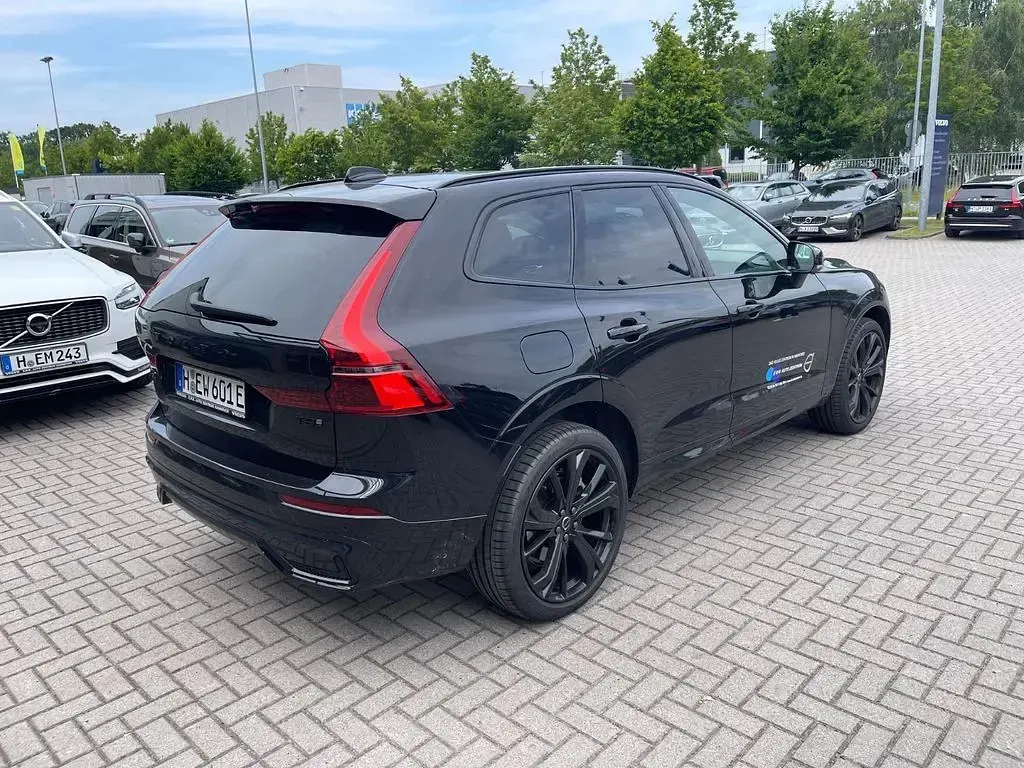 Gebraucht Volvo XC60 Plus 310 PS (228 kW) 2026 Schwarz SUV