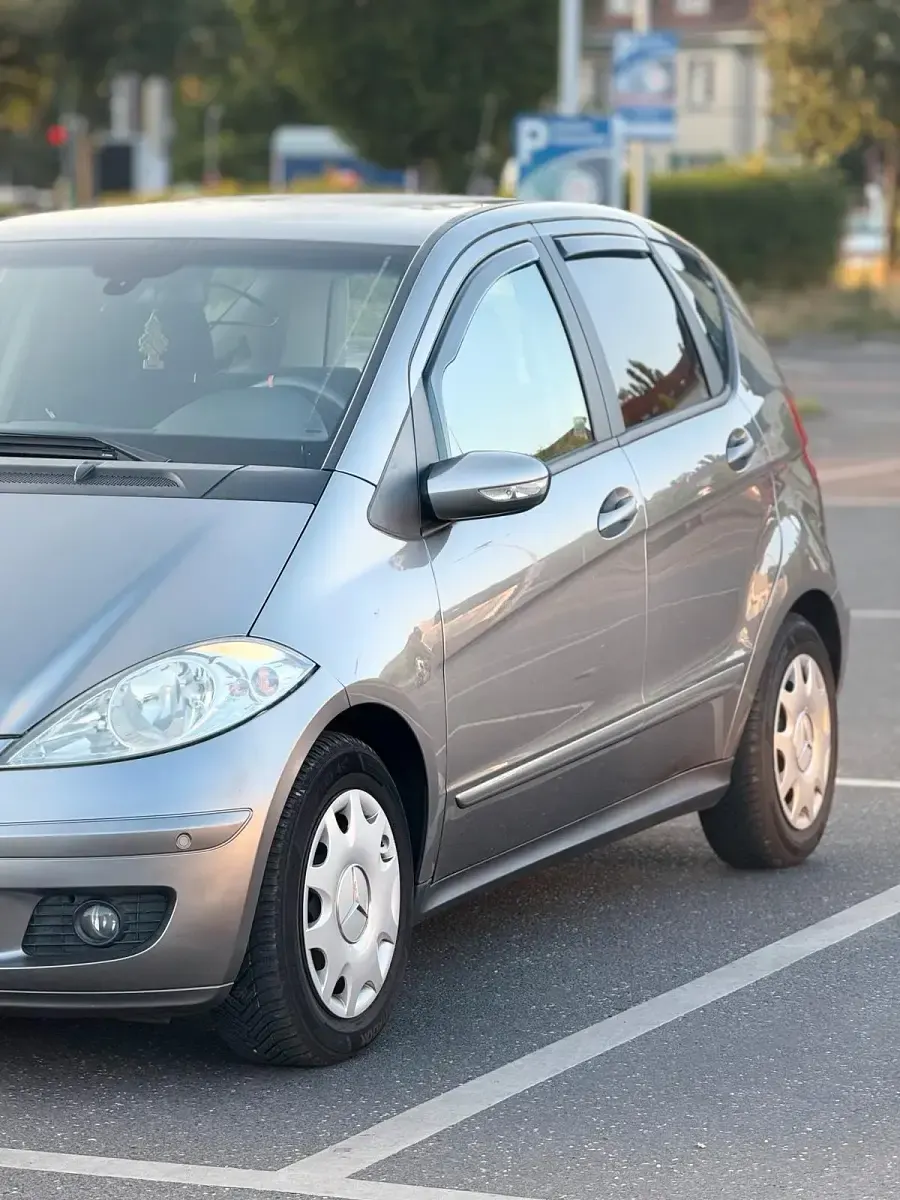 Gebraucht Mercedes A150 95 PS (69 kW) 2006 Gold Kleinwagen