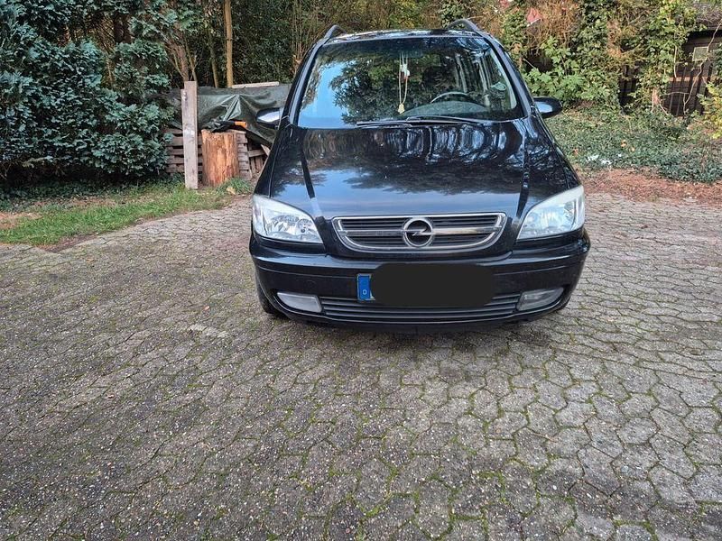Gebraucht 2003 Opel Zafira Elegance Van / Kleinbus | 1.899 € (Fairer Preis) - Bild 1/4