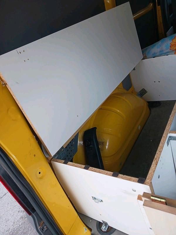 Gebraucht VW Transporter 84 PS (61 kW) 2008 Gelb Van