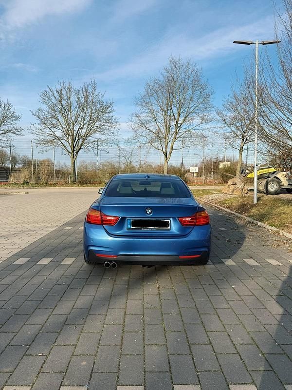 Gebraucht BMW 435 Comfort Edition 313 PS (230 kW) 2015 Blau Coupé